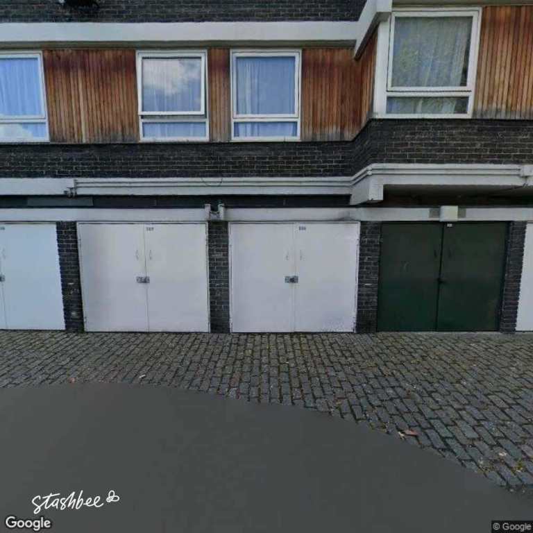 Garage to rent in London (SE5) | Stashbee