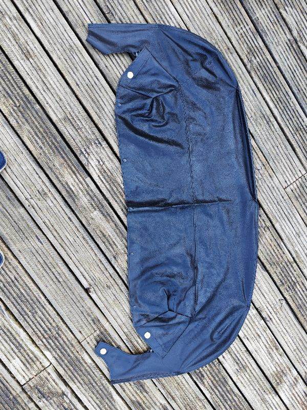 Genuine Mazda MX-5 MK1/MK2 (NA/NB) Tonneau Cover (often called a "boot cover" or "hood cover").