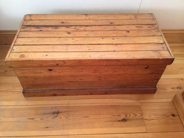 Pine Chest