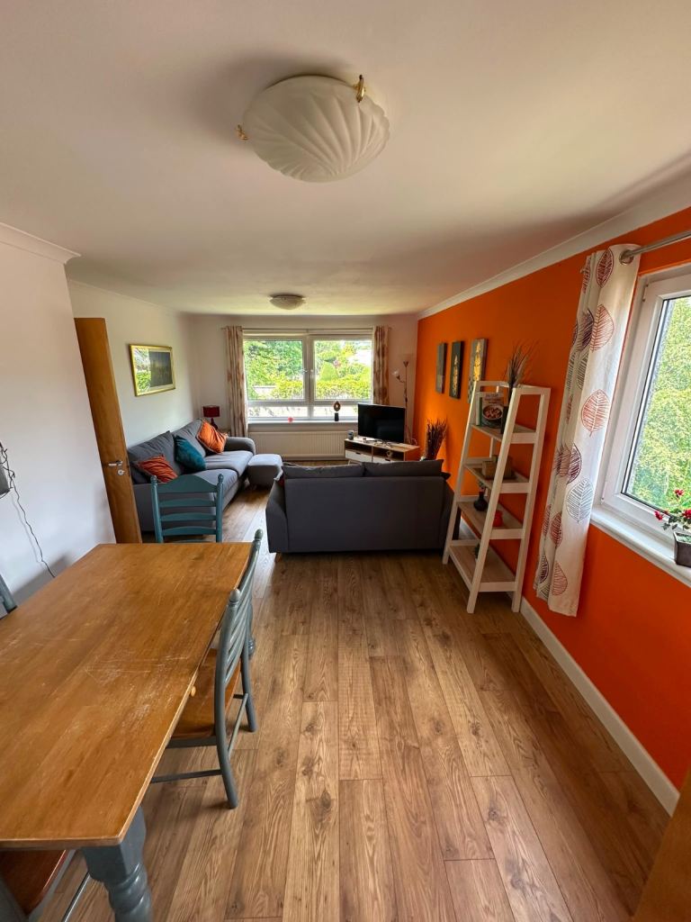 Two bedroomed West End Flat  
