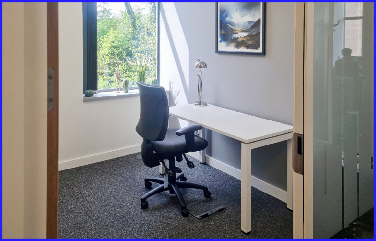 Harpenden - AL5 4US, Find a dedicated desk and get down to business in Regus Harpenden, Waterside