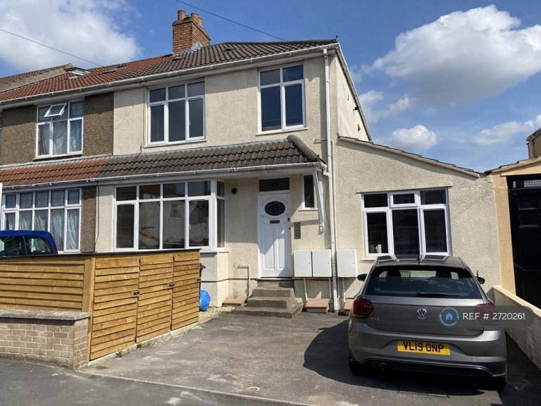 1 bedroom flat in Horfield, Bristol, BS7 (1 bed) (#2720261)