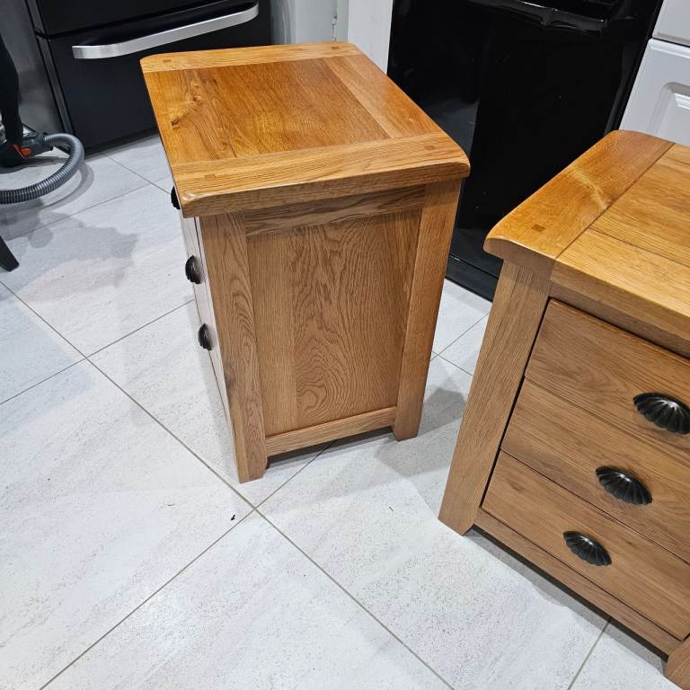 Stunning Large oak bedside tables x2