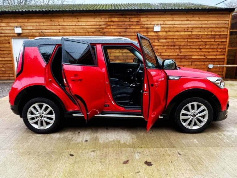 2018 Kia Soul 3 Seat Auto Wheelchair Accessible Disabled Access Vehicle WAV MPV Diesel Automatic