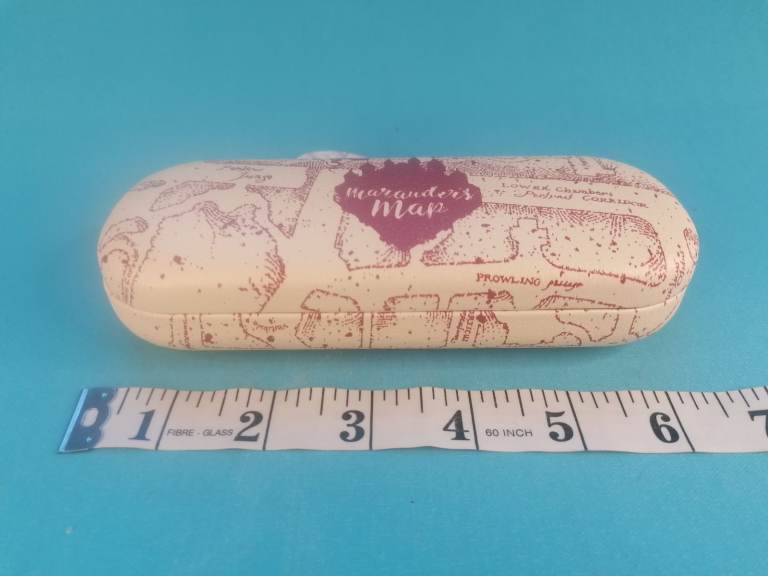 Brand new OFFICIAL HARRY POTTER MARAUDERS MAP HARD GLASSES CASE SUNGLASSES COVER. 