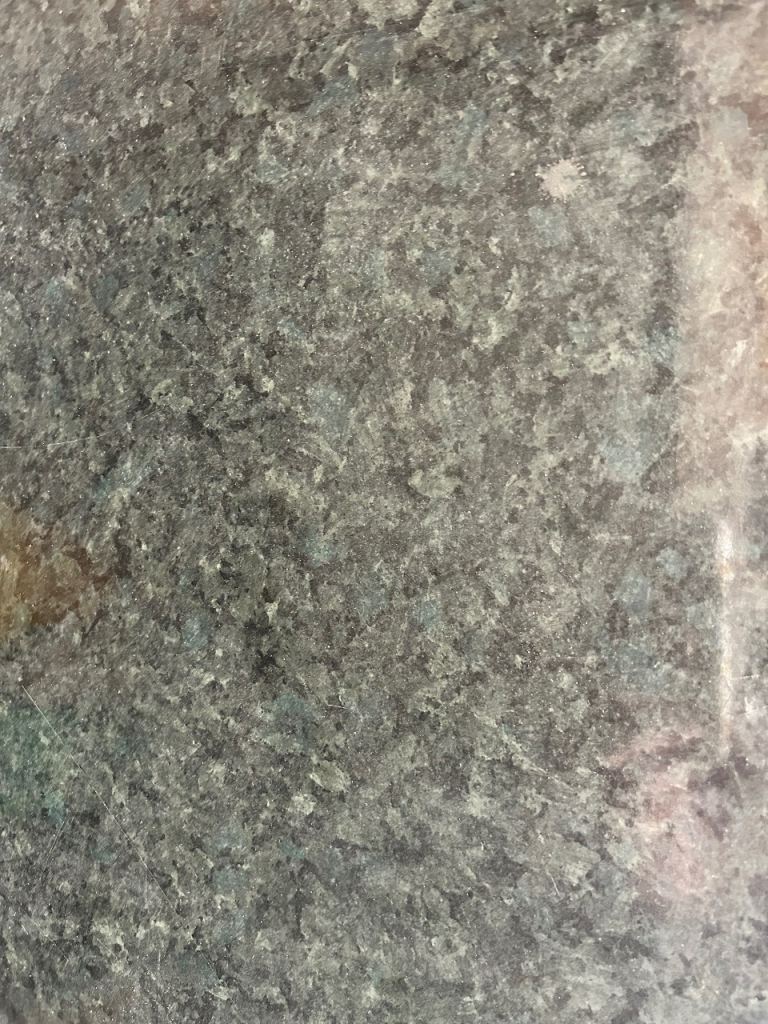 Large work top black/green