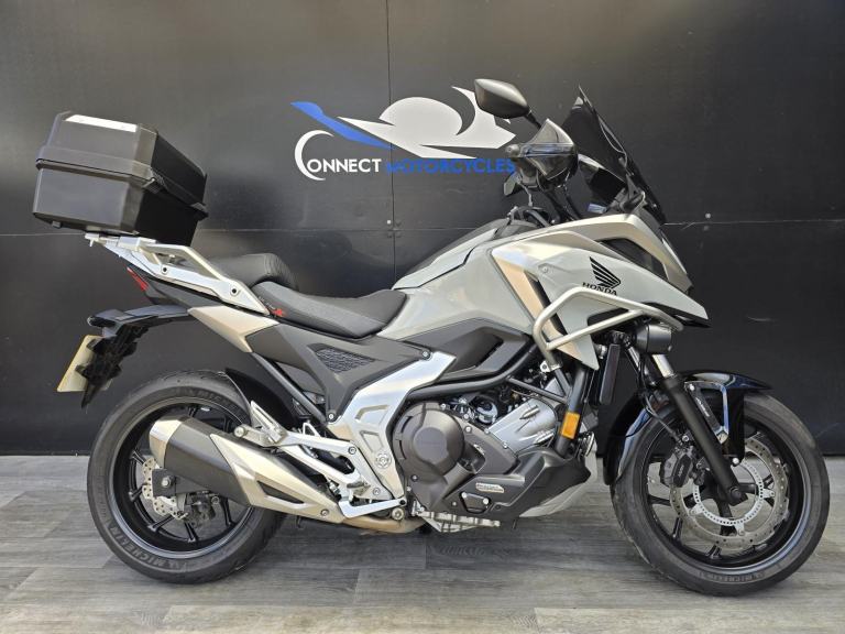 HONDA NC 750 XD-P DCT LOW MILEAGE AUTOMATIC BIKE HPI CLEAR
