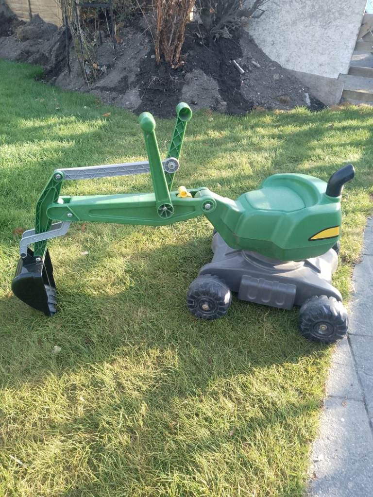 Kids John Deere digger 