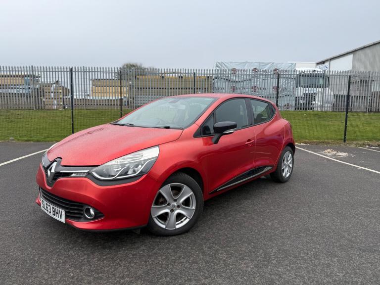 2013 Renault Clio 1.2 16V Dynamique MediaNav 5dr HATCHBACK Petrol Manual
