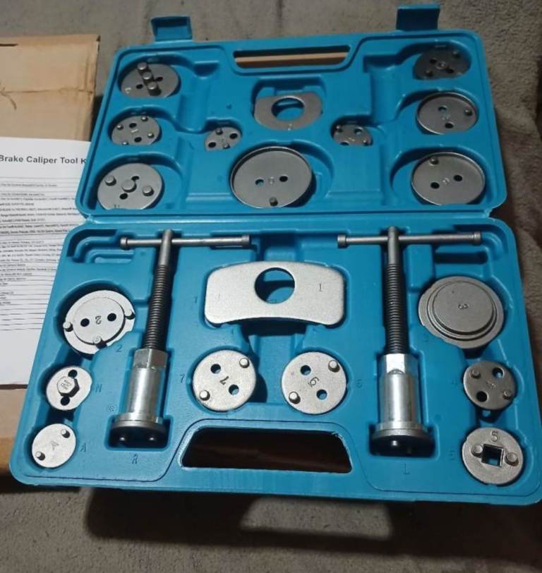 New brake caliper wind back tool