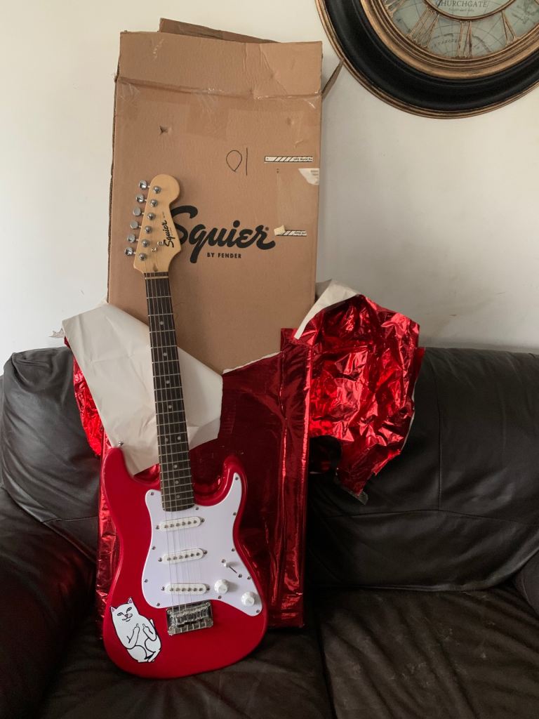 image for Fender squire mini 6 string electric guitar