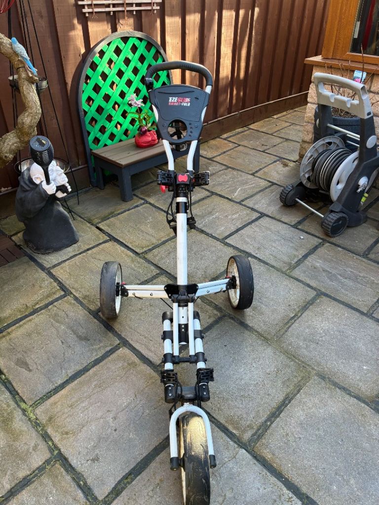 Easy glide golf trolley 