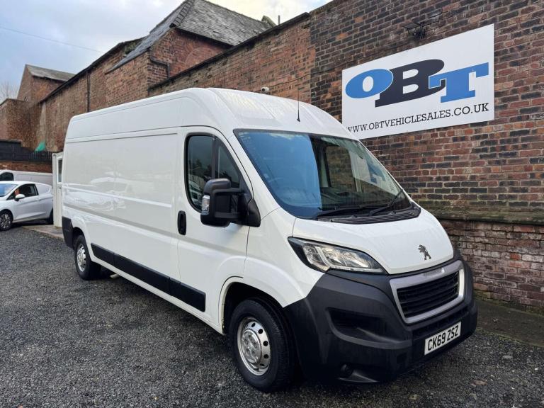 2019 Peugeot Boxer 2.2 BlueHDi H2 Professional Van 140ps PANEL VAN DIESEL Manual