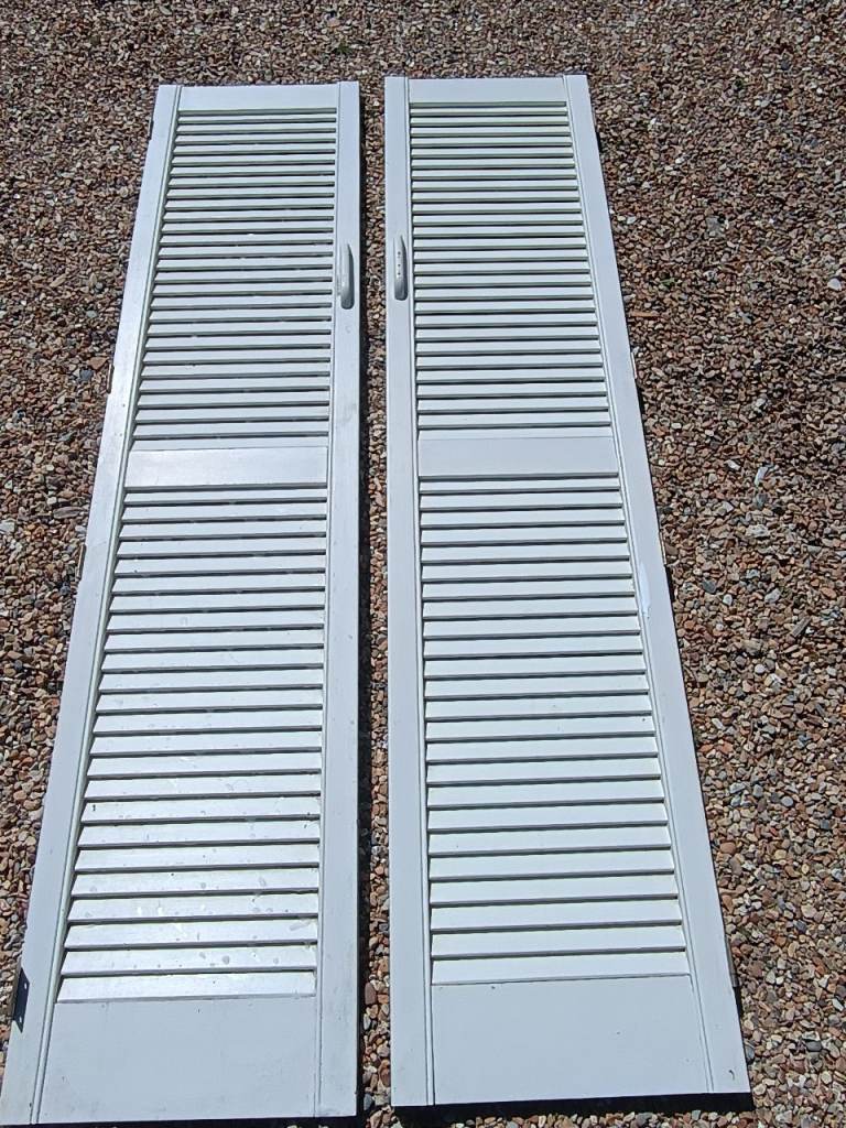 PAIR OF LONG LOUVRE CUPBOARD DOORS
