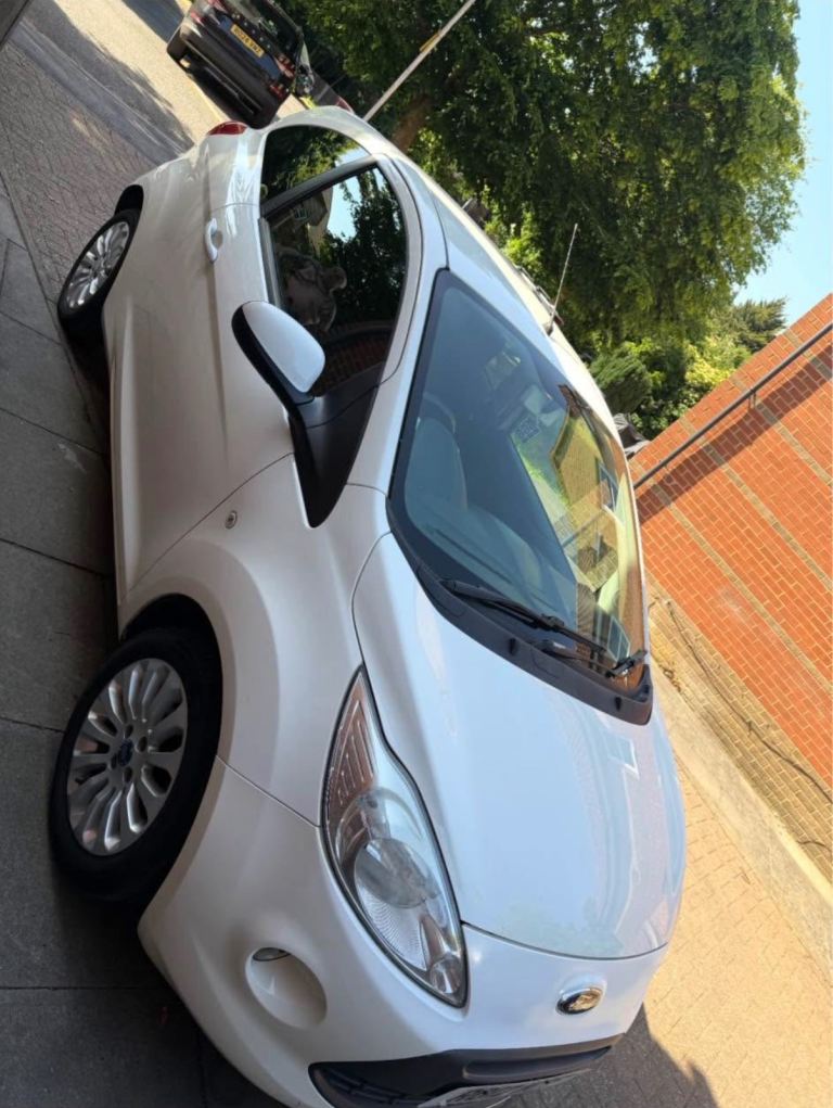 Ford, KA, Hatchback, 2012, Manual, 1242 (cc), 3 doors