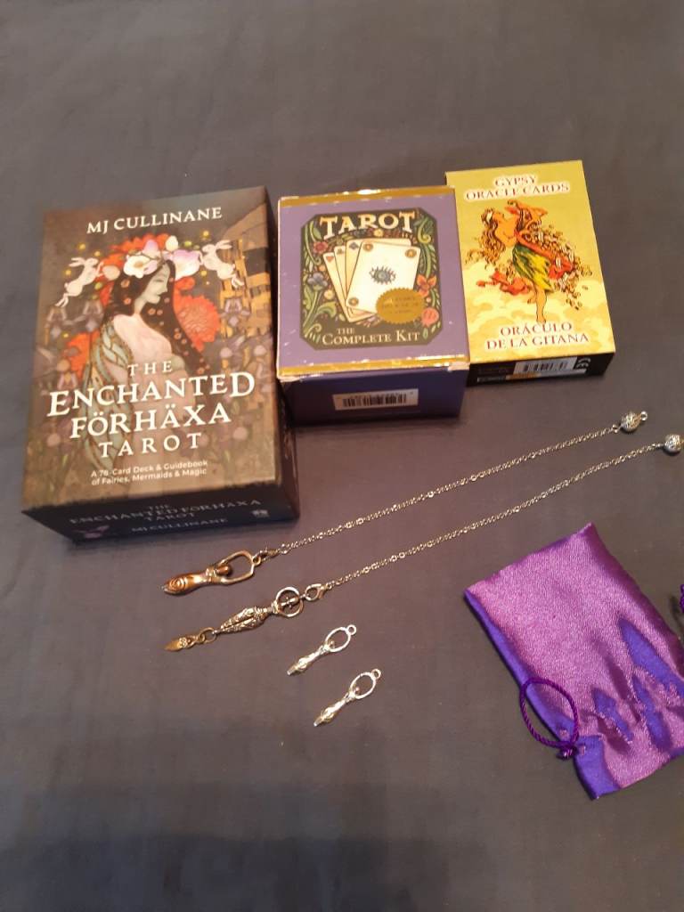 Bundle tarot decks & pendulums.Bargain