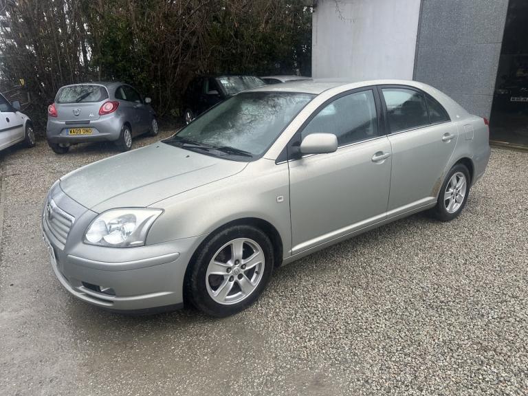 TOYOTA AVENSIS 2.2 D-4D T3-X 2005