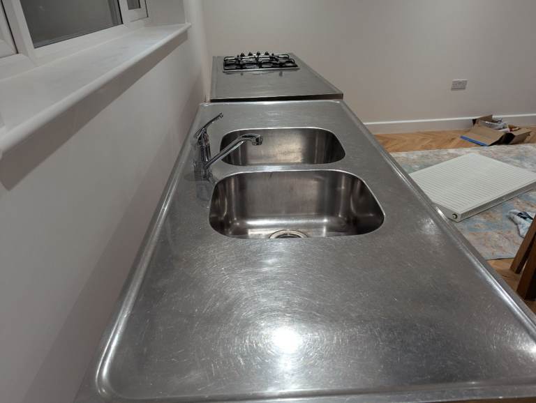 IKEA Varde freestanding kitchen sink and oven units