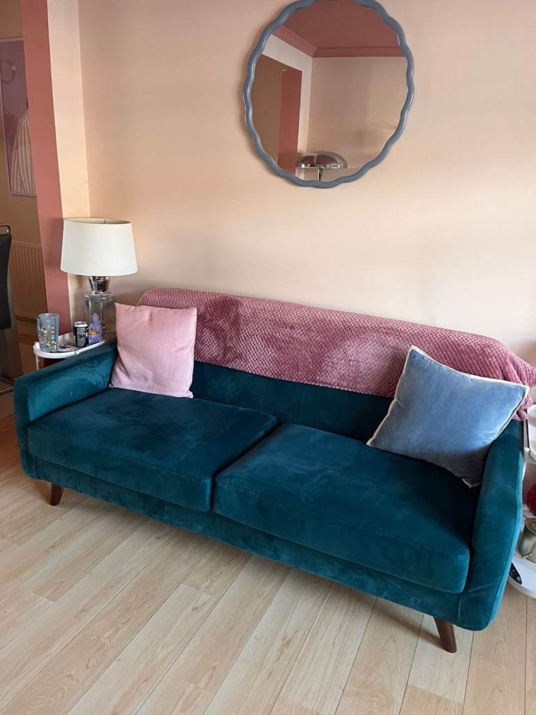 Lovely sofa
