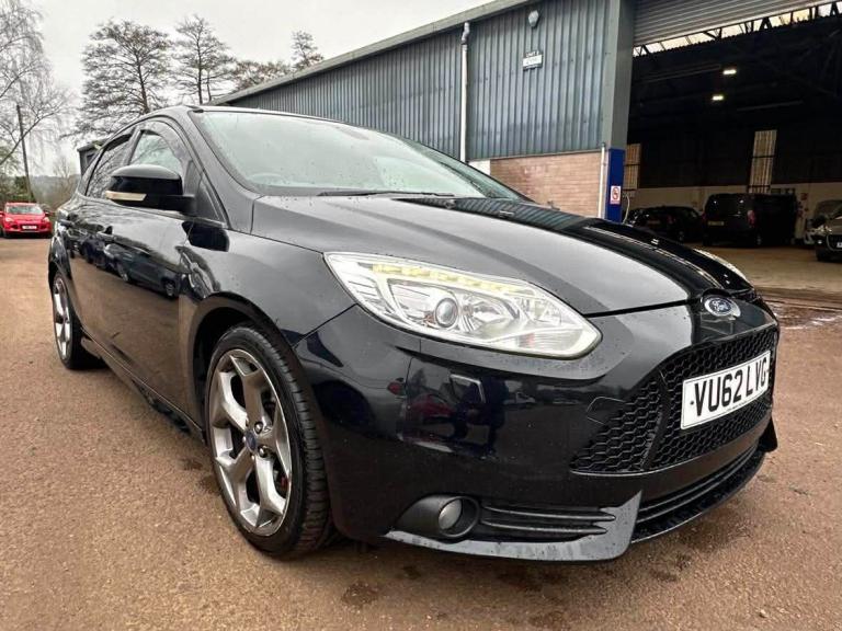 2012 Ford Focus 2.0T ST-3 5dr HATCHBACK Petrol Manual