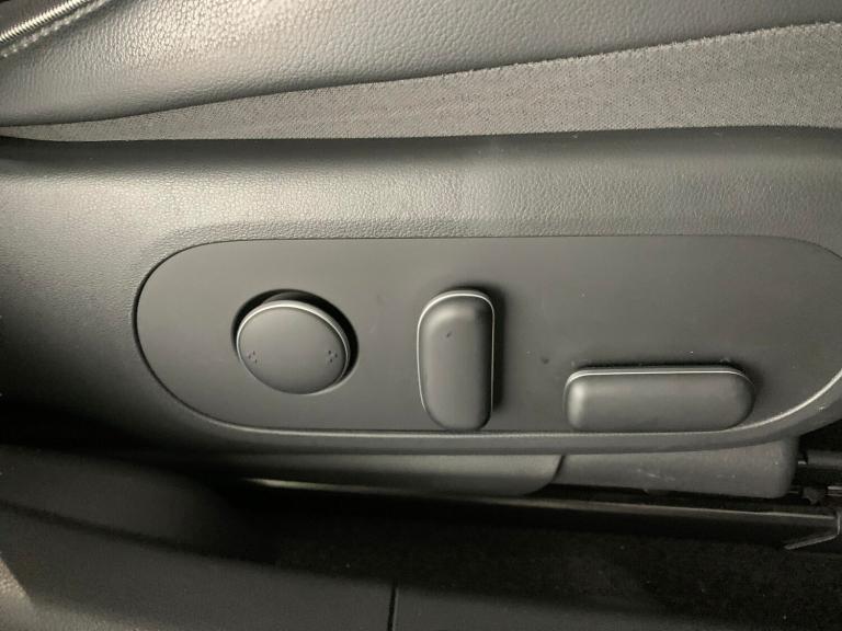 2024 Hyundai IONIQ 5 77kWh Ultimate Hatchback 5dr Electric Auto (228 ps) - SURROUND VIEW - KEYLE ...