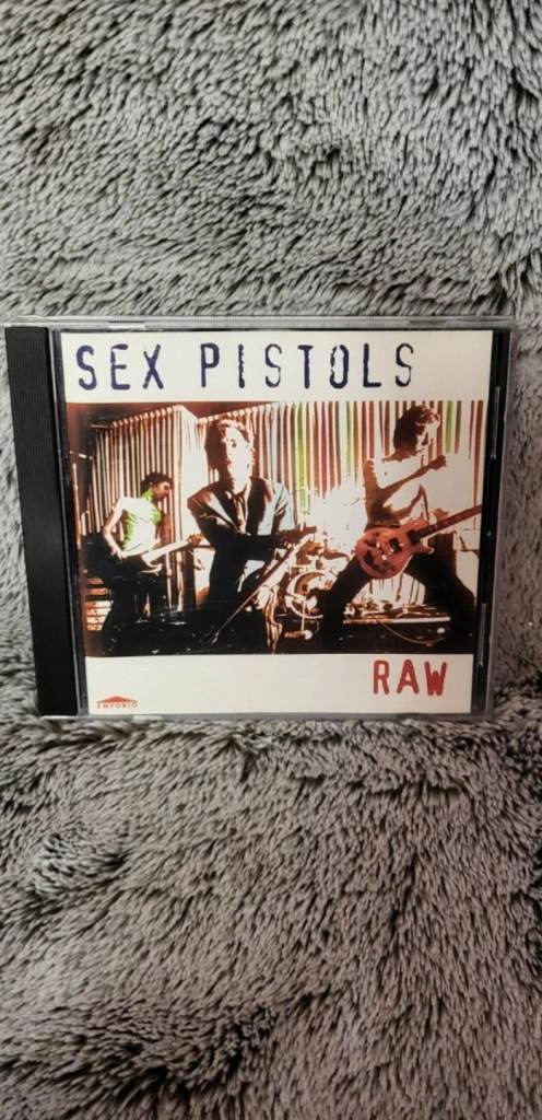 Sex Pistols Raw CD