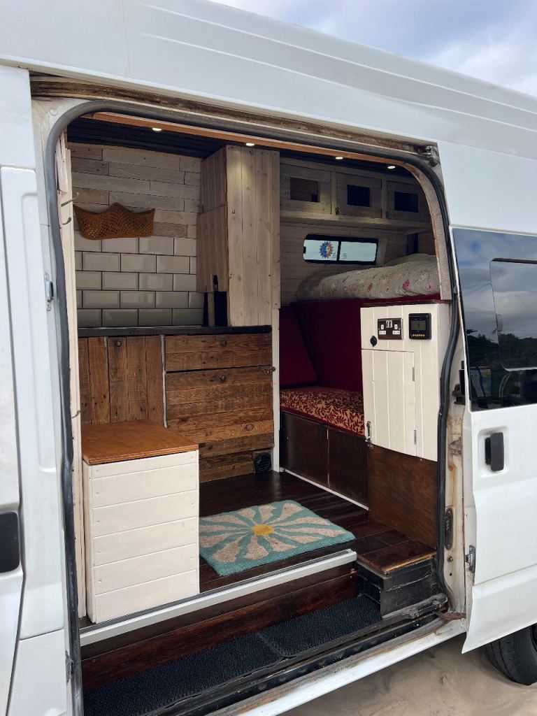 Fully kitted out | 2007 MWB High Top Ford Transit | offgrid