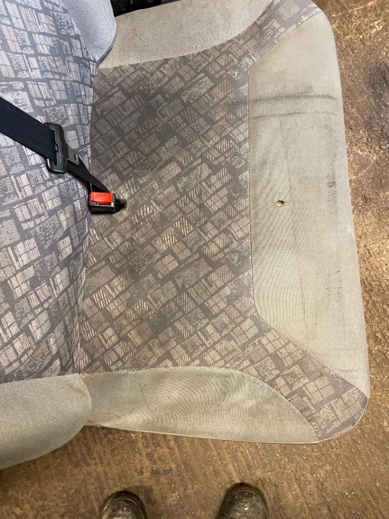 Rear van seats crew van Vivaro traffic transit transporter day van camper 