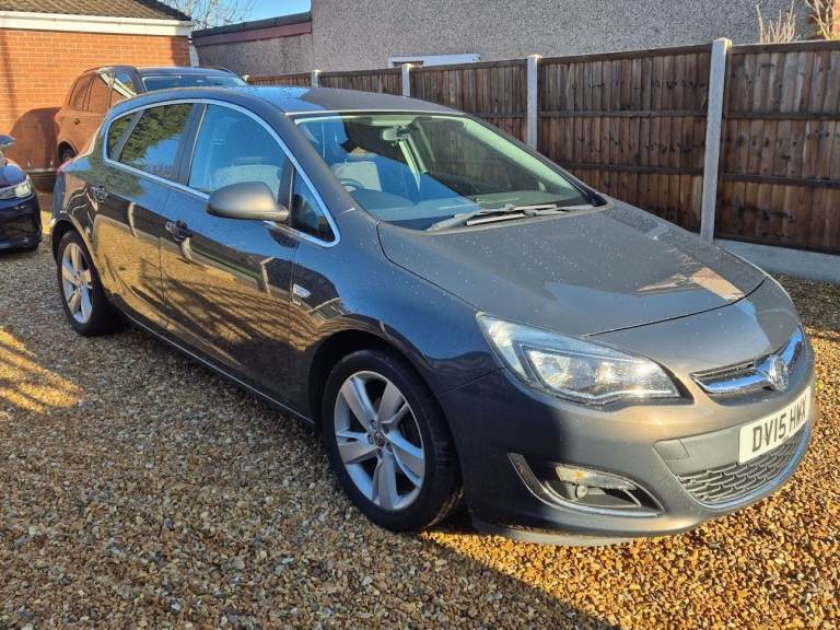 Vauxhall, ASTRA, Hatchback, 2015, Manual, 1598 (cc), 5 doors