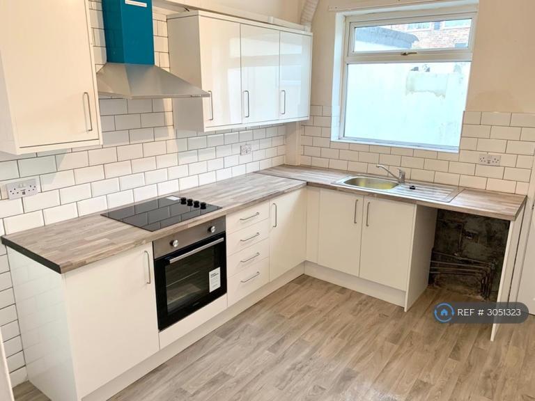 2 bedroom house in Dickinson Street, Darlington, DL1 (2 bed) (#3051323)
