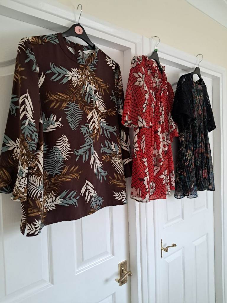 Ladies tops