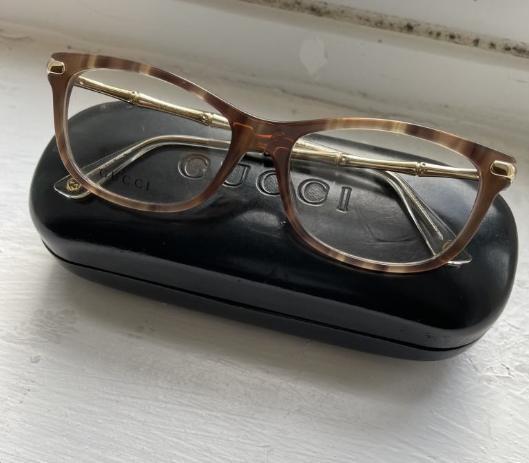 Gucci plain glasses 
