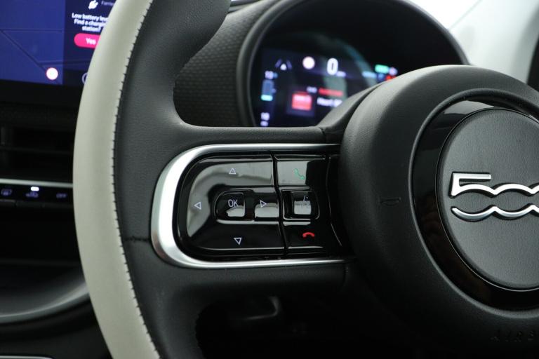 2021 Fiat 500 87kW La Prima 42kWh 3dr Auto Hatchback Electric Automatic