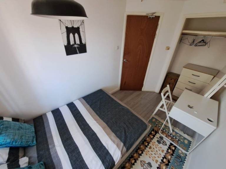 🏡 DOUBLE ROOM AVAILABLE IN TOTTENHAM HALE — BILLS INCLUDED ✨