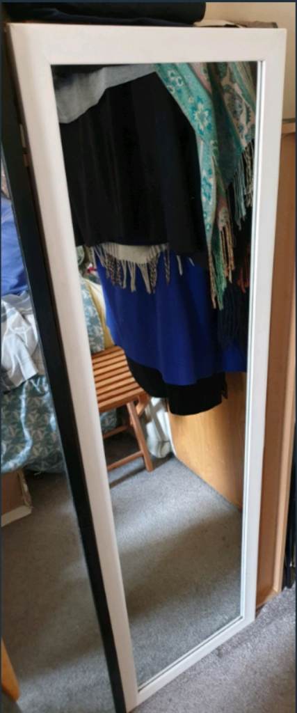 Full body length mirror 