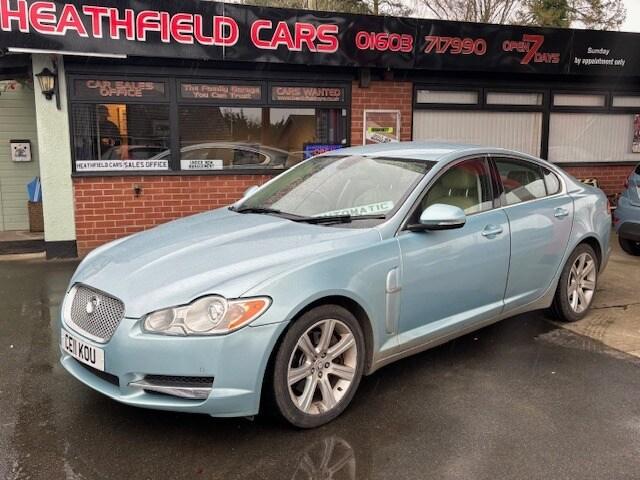 2011 Jaguar XF 3.0d V6 Luxury 4dr Auto SALOON Diesel Automatic