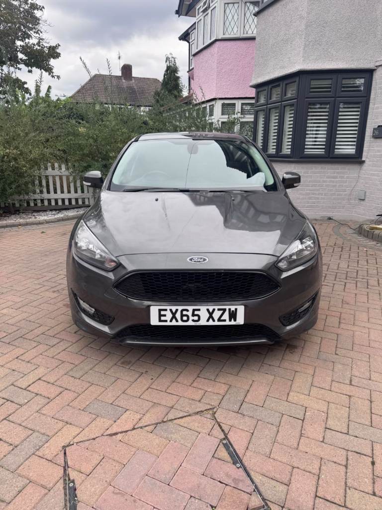 Ford, FOCUS Zetec S, Hatchback, 2015, Manual, 999 (cc), 5 doors