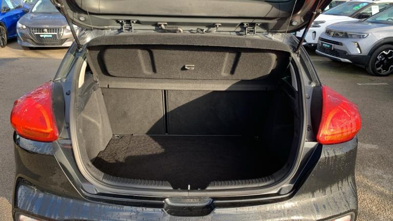 2018 Kia Pro Ceed 1.6 CRDi 2 Hatchback 3dr Diesel Manual Euro 6 (s/s) (134 bhp) Hatchback Diesel ...