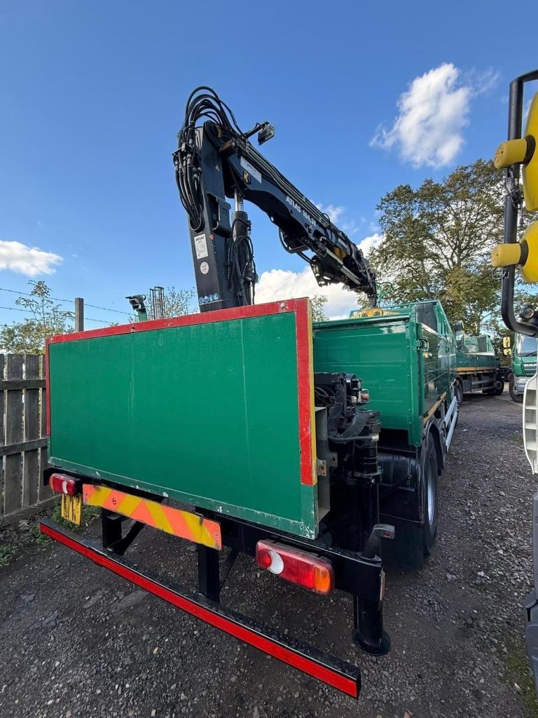  2013 DAF LF 55.220 18TON DROPSIDE WITH ATLAS 104.3E CRANE 