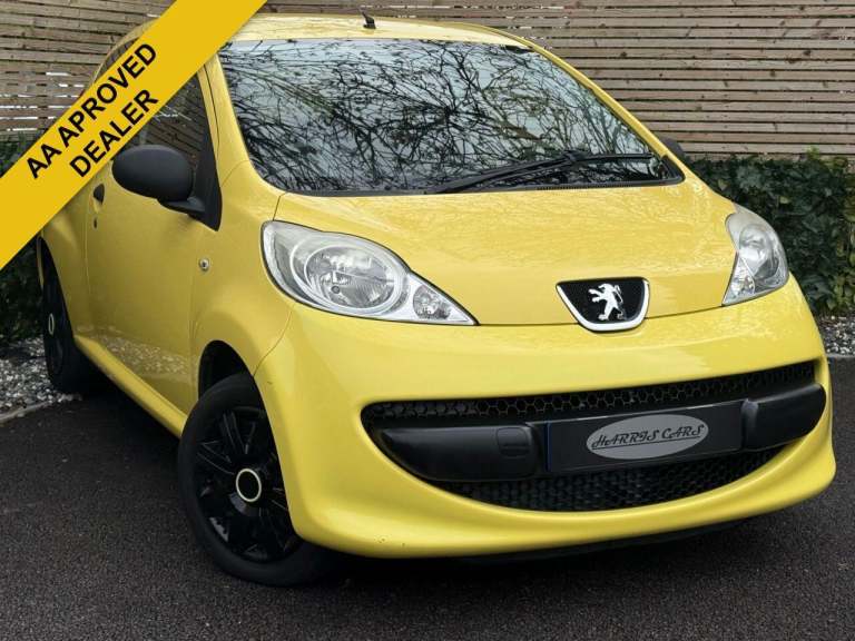  Peugeot 107 1.0 12V Urban Hatchback 3dr Petrol Manual Euro 5 (68 ps) 12 MONTHS AA, FRES Petrol M...