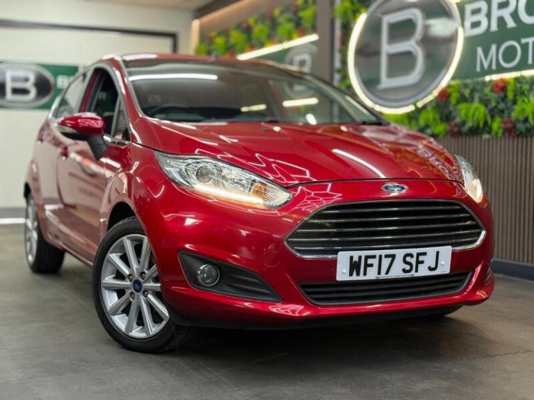 Ford Fiesta 1.0 TITANIUM [4X SERVICES & SAT NAV]