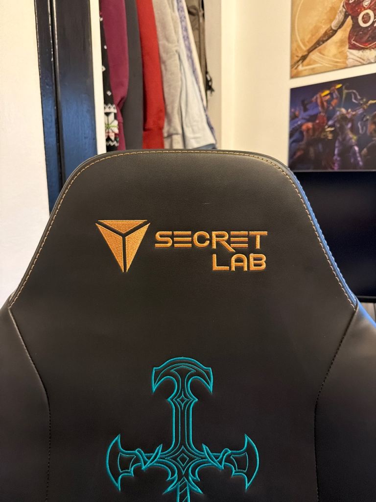 Secret Lab TITAN Evo plus Technogel Armrests
