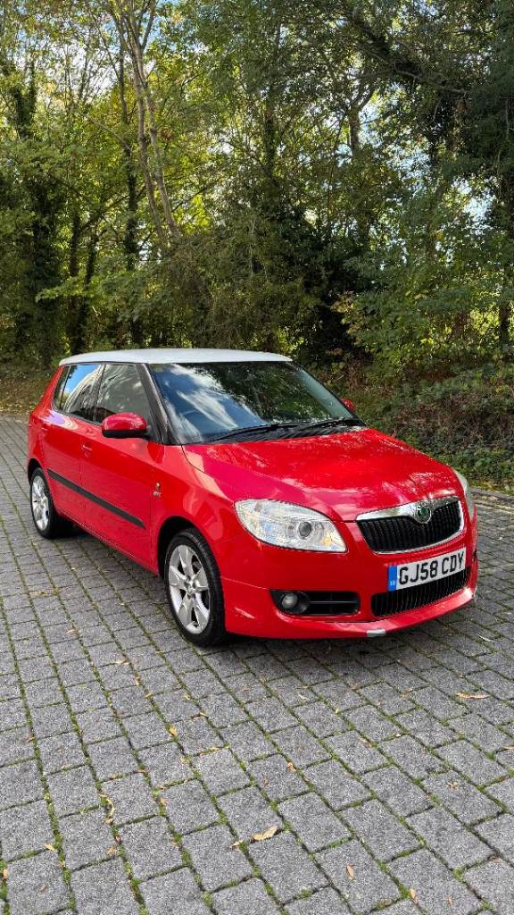 2008 Skoda Fabia Sport, red with white roof, no MOT, £950 ONO