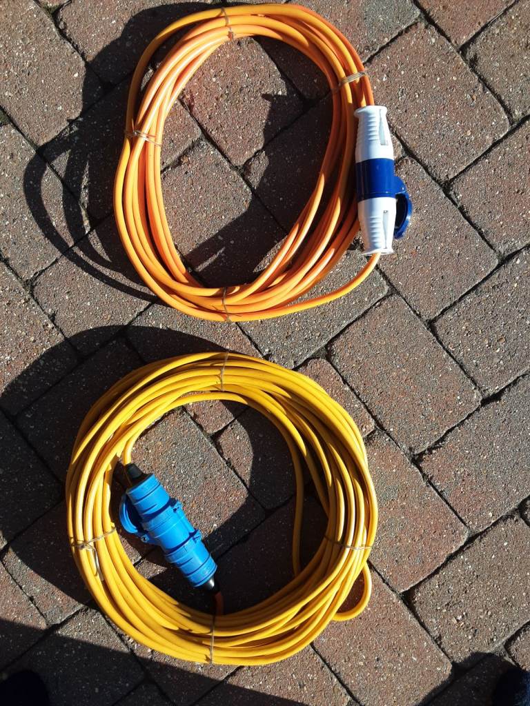 Caravan hookup cables 