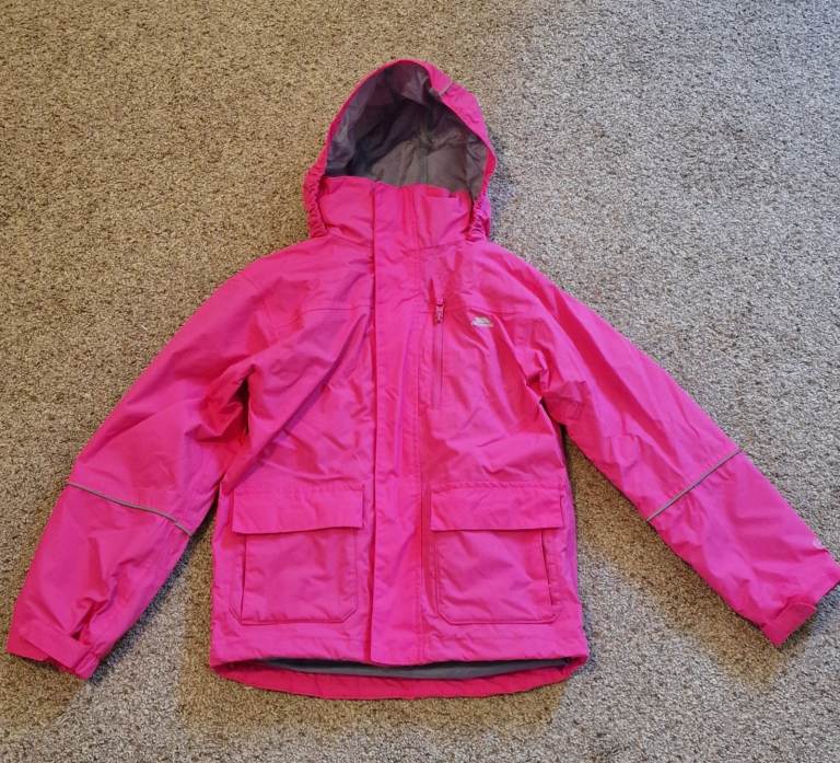 Girls Trespass Pink / Grey 3 in 1 Jacket. Age 9/10