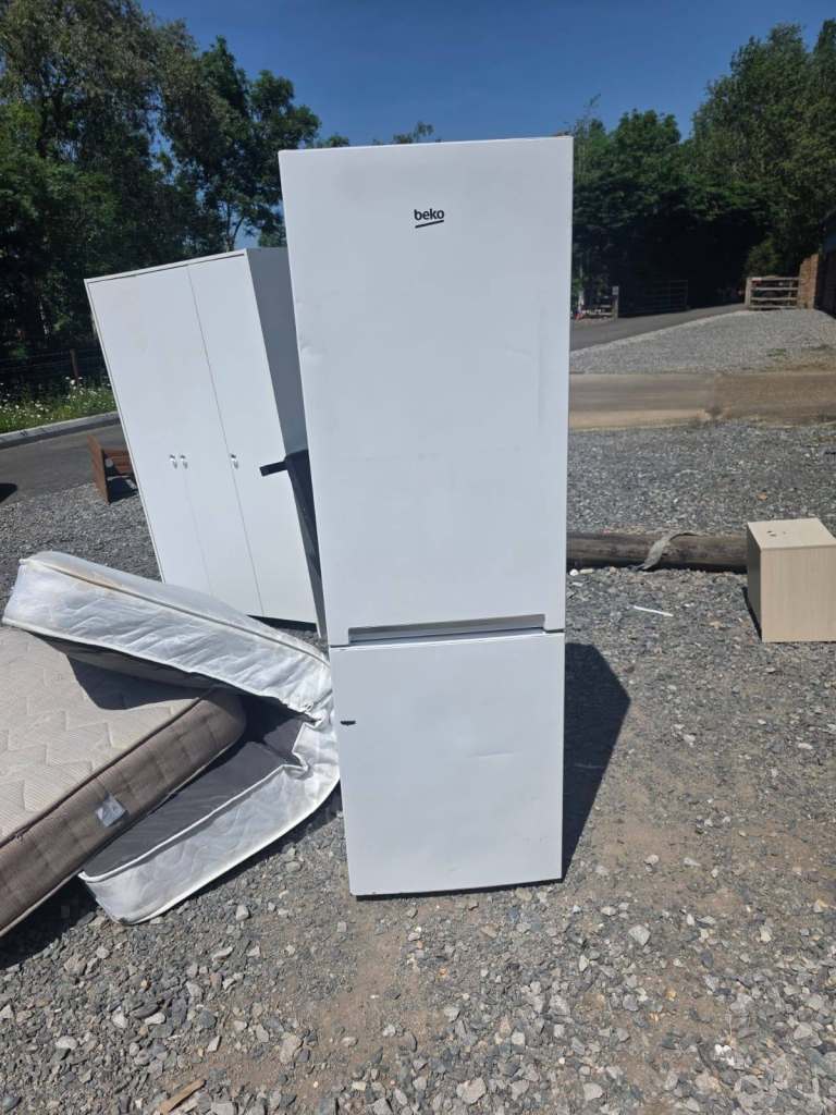 Tall Fridge Freezer we can 