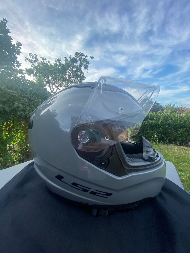 LS2 Rapid II Motorbike Helmet M