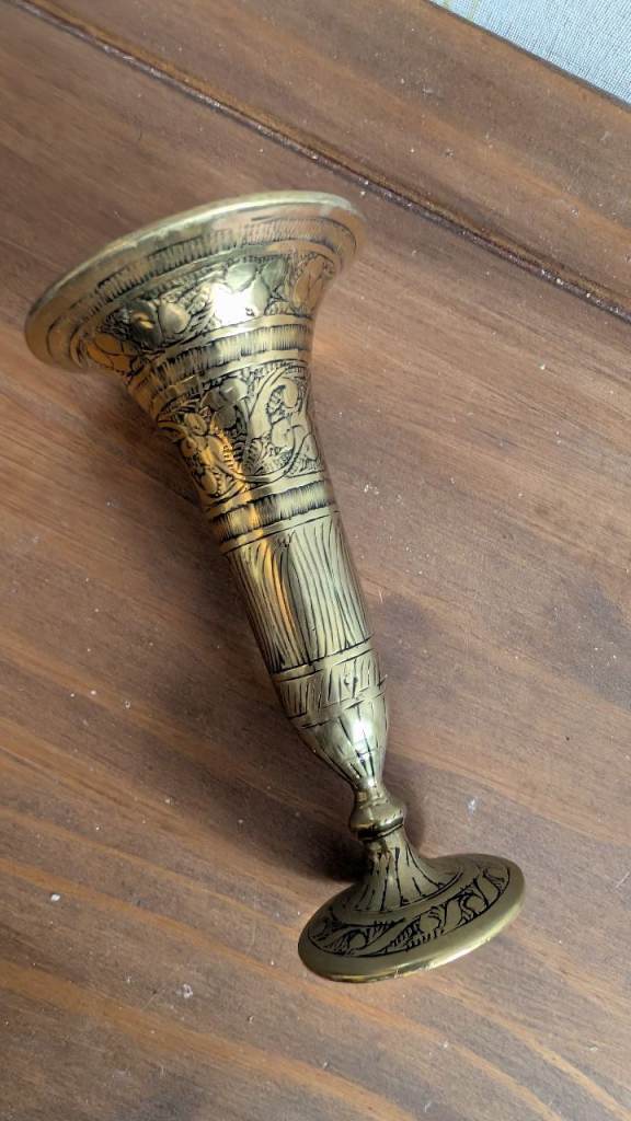 Vintage Indian brass vase - 12 cm