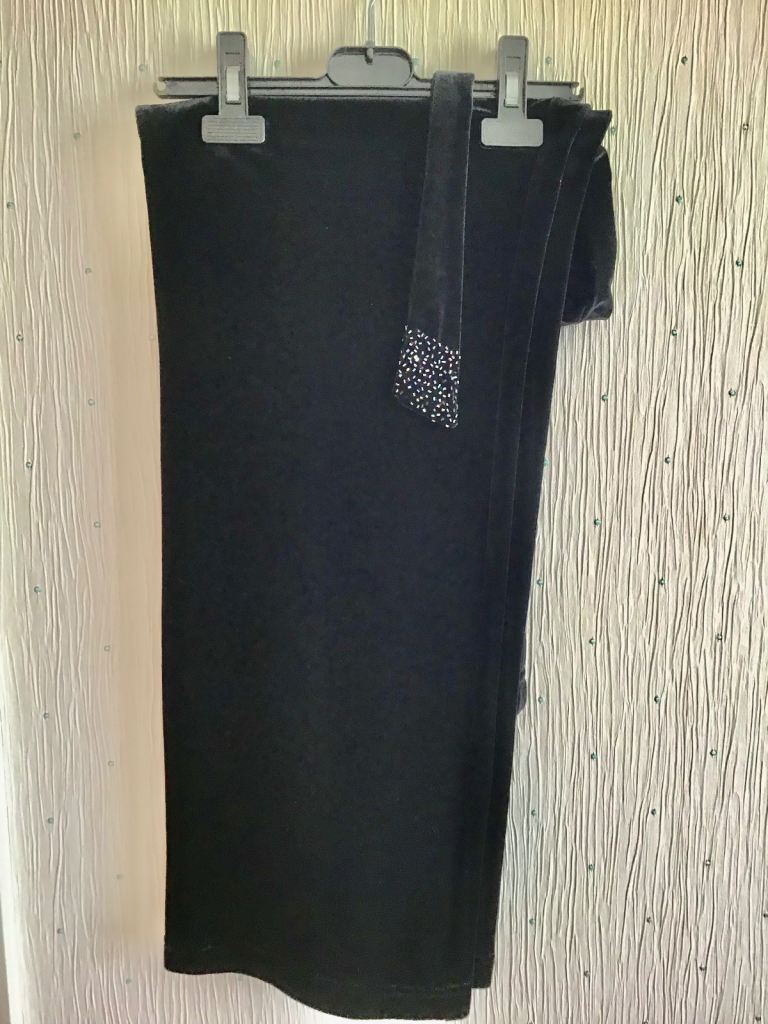 Ladies evening trousers BNWT 