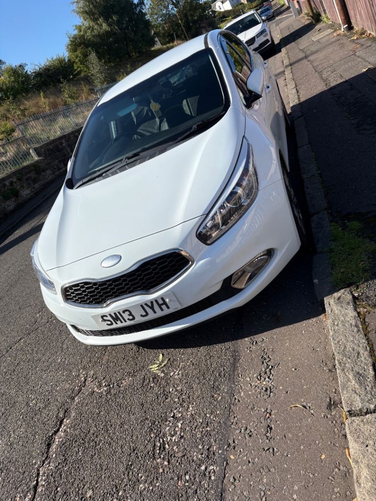 Kia, CEED, Hatchback, 2013, Manual, 1582 (cc), 5 doors